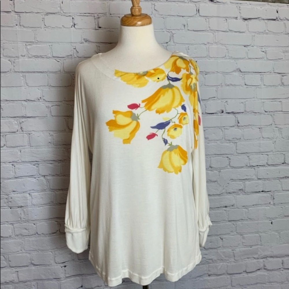 DELETTA Dolman Long Sleeved Top - Large